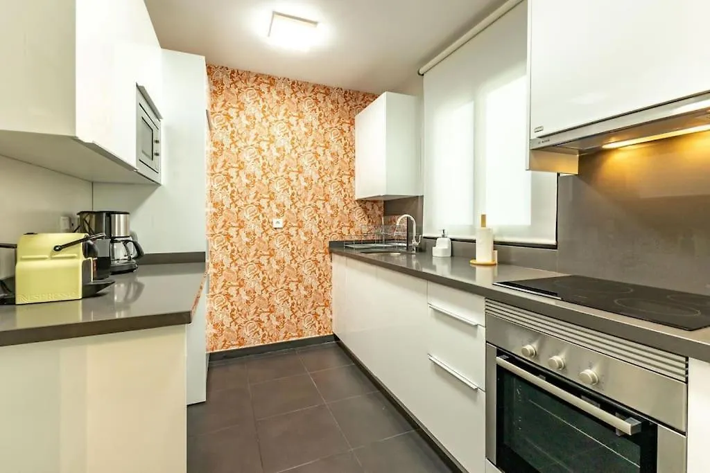 Angeles Deluxe Suite By Valcambre Seville 0*,  Spain